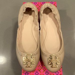 Tory Burch ballet flats - size 6